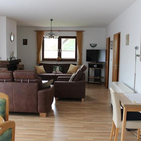 Haus Seerobbe-Erdgeschosswohnung Fehmarn Luaran gambar