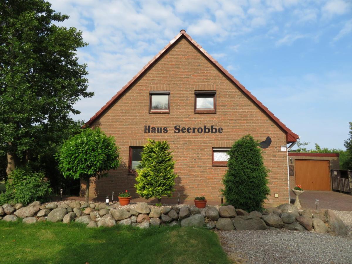 Haus Seerobbe-Erdgeschosswohnung Fehmarn Luaran gambar
